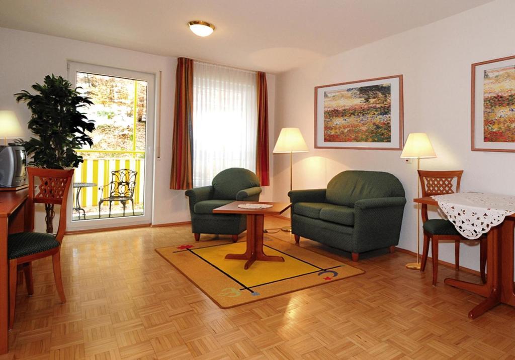 Hotel & Residenz Am Kurpark Schlangenbad Room photo